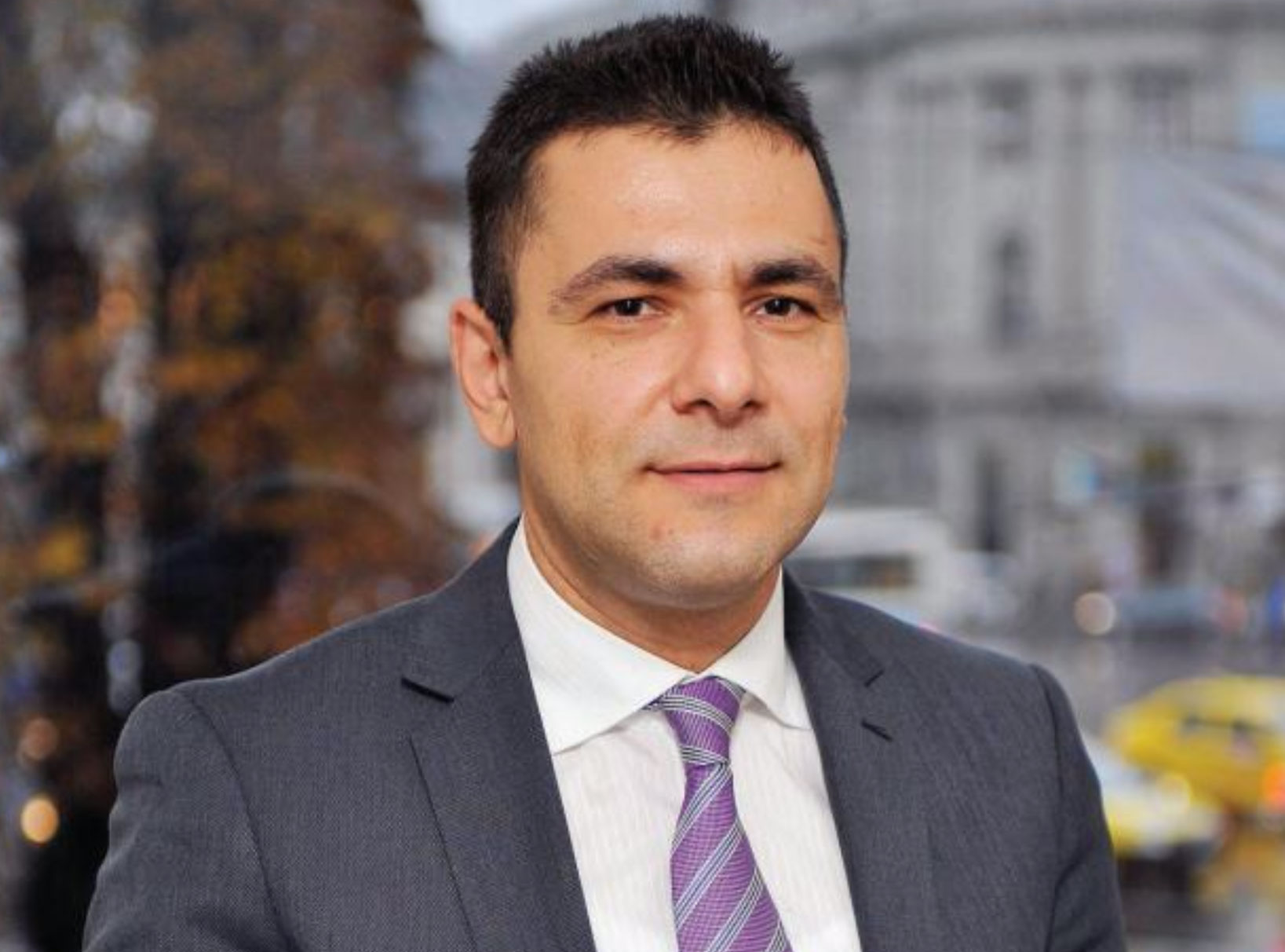 Profesionişti. Ab initio